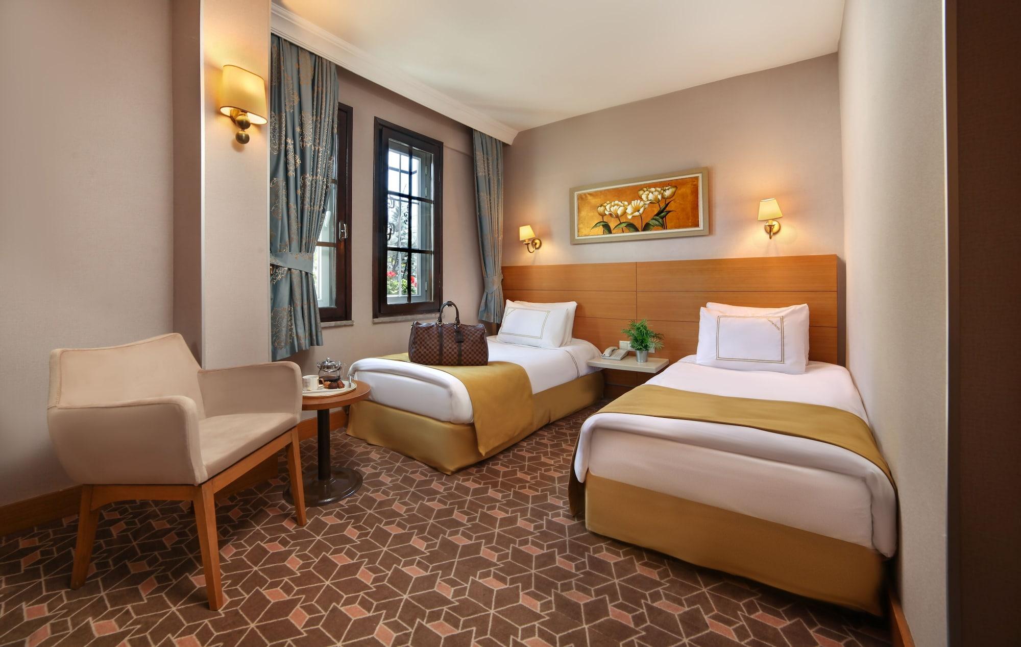 Almina Hotel - Special Class Istanbul Eksteriør bilde